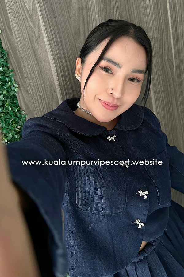 Mira, Malay Escort