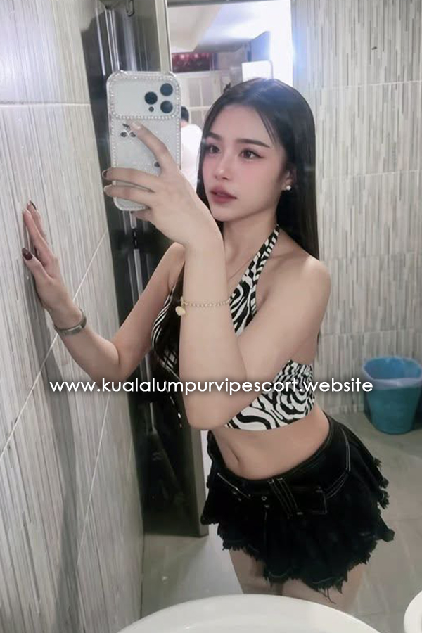 Xi Xi, Chinese Escort